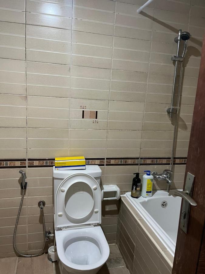 Master Room Attached Bathroom Дубай Экстерьер фото